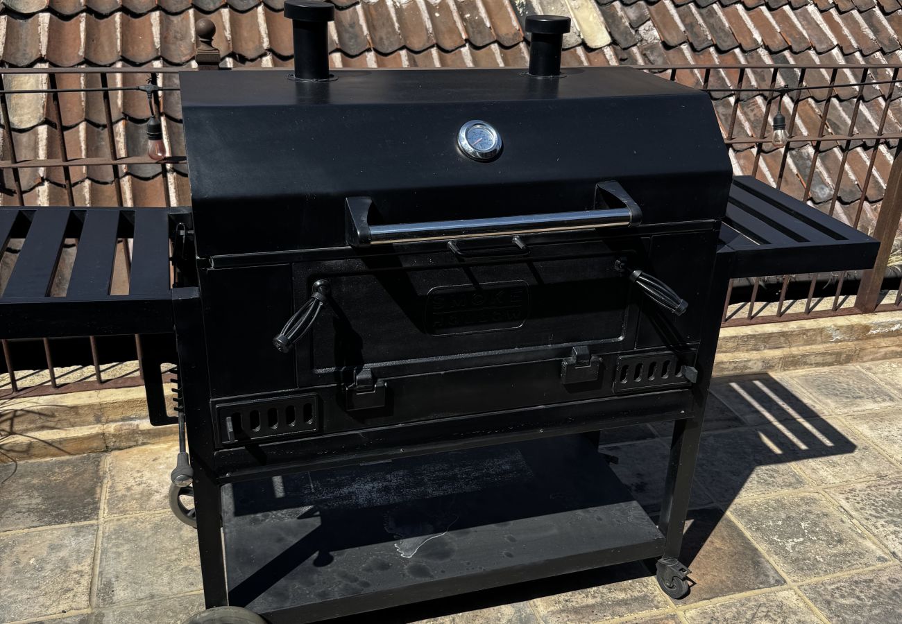 Appartamento a Val’Quirico - Sicilia con Terraza y chimenea