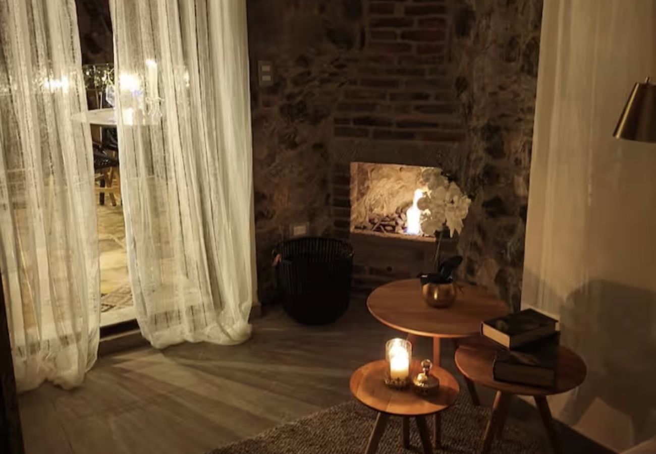 Appartamento a Val’Quirico - Sicilia con Terraza y chimenea