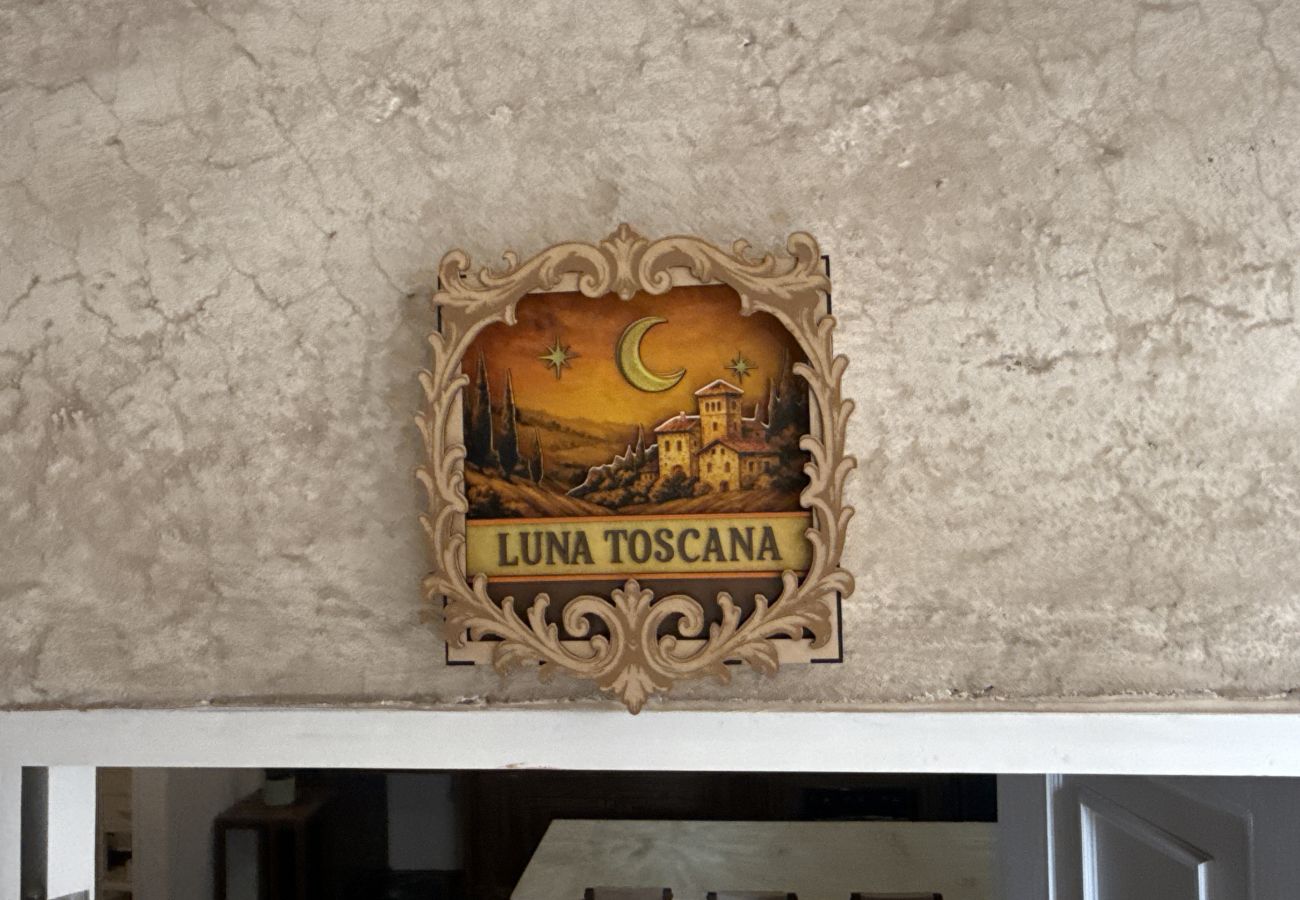 Appartamento a Val’Quirico - Luna Toscana Loft con Balcón