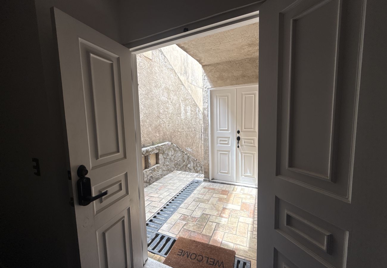Appartamento a Val’Quirico - Luna Toscana Loft con Balcón