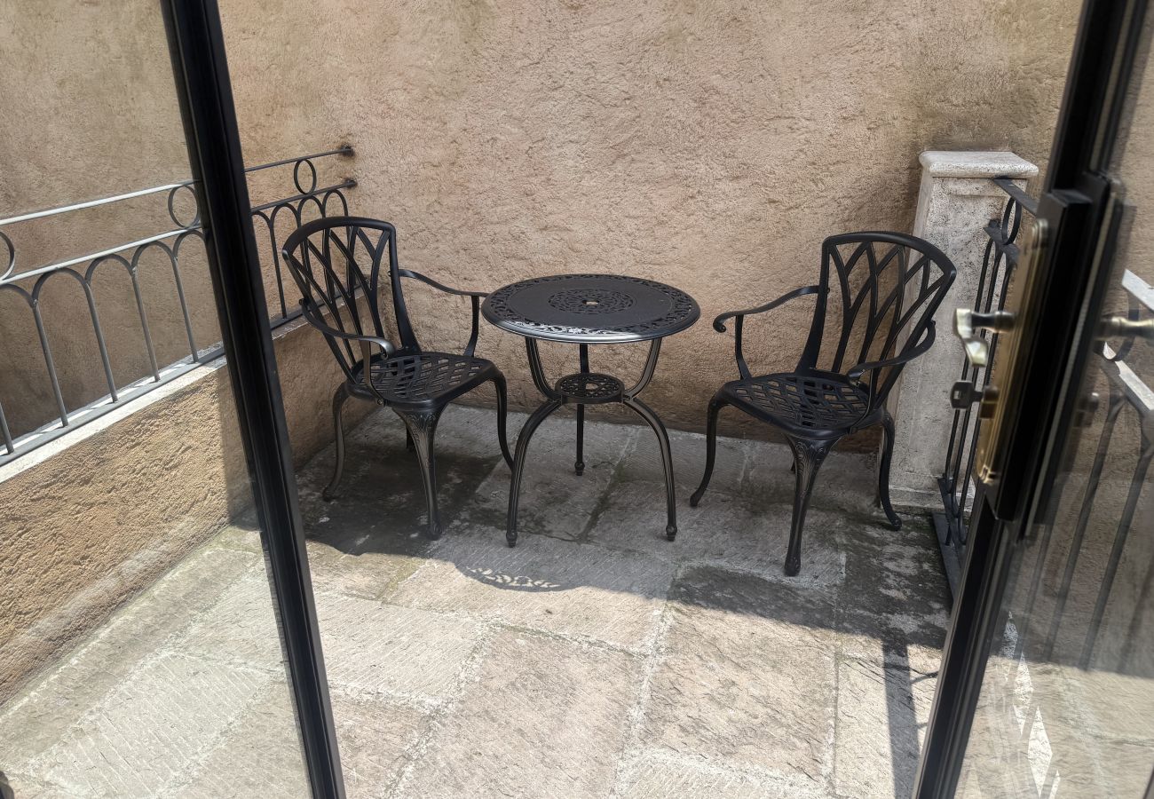 Appartamento a Val’Quirico - Loft La Reggina
