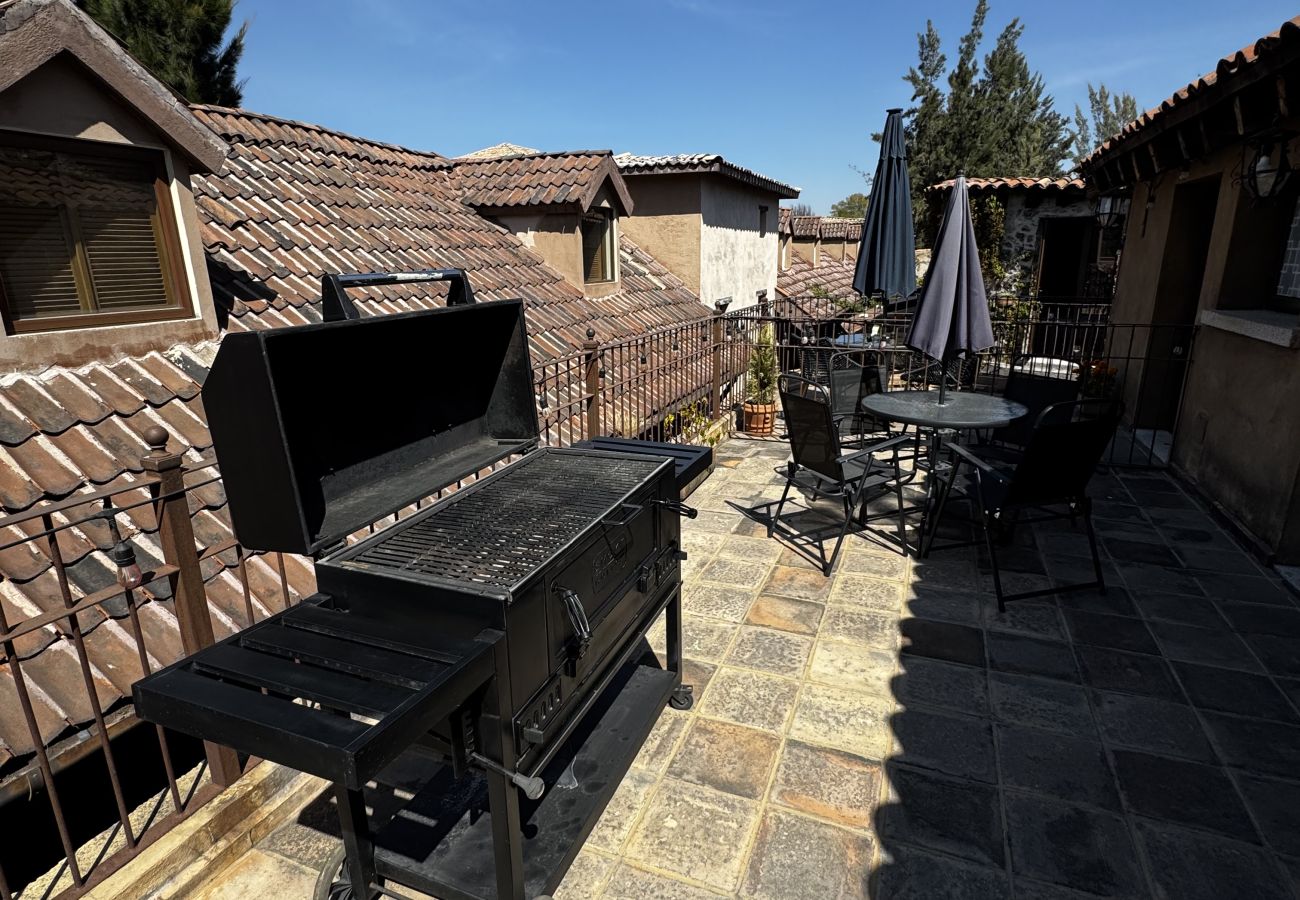 Departamento en Val’Quirico - Sicilia con Terraza y chimenea
