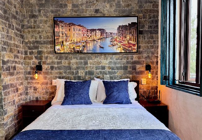 Rent by room in Val’Quirico - Venezia 2 en Val’Quirico