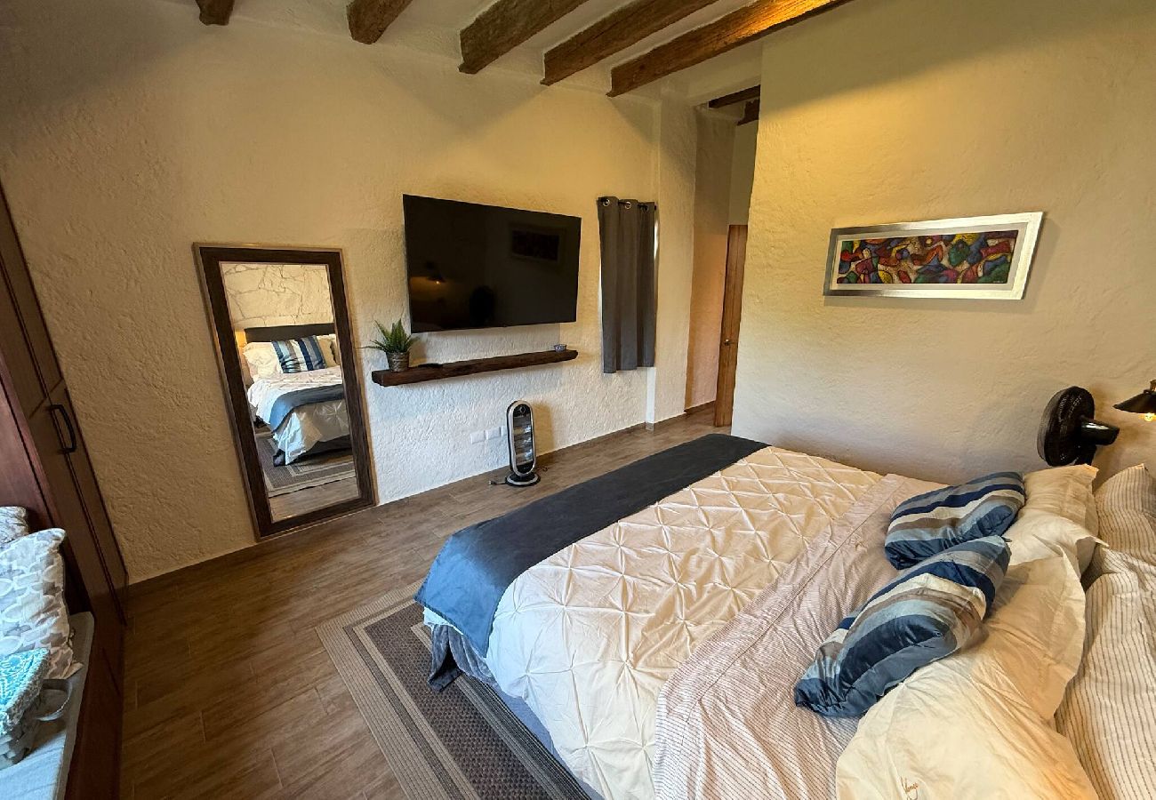 Apartment in Val’Quirico - Solange Suite en ValQuirico