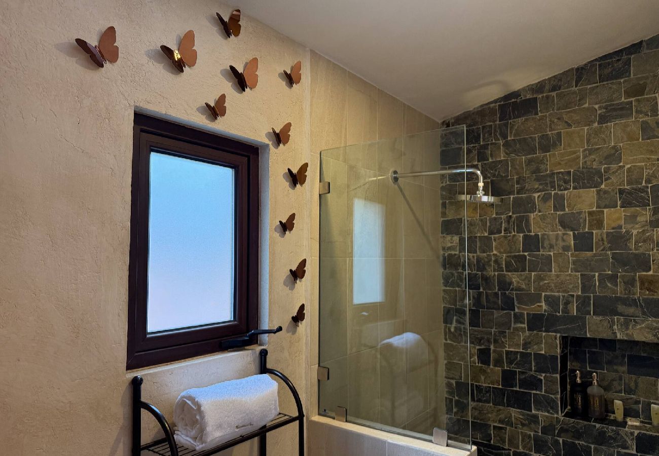 Rent by room in Val’Quirico - Fiore Junior en Val´Quirico