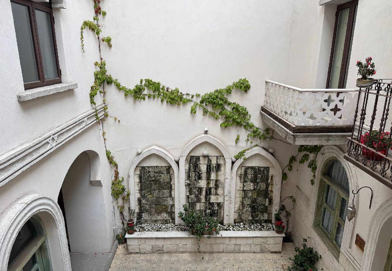 Rent by room in Val’Quirico - Fiore Junior en Val´Quirico