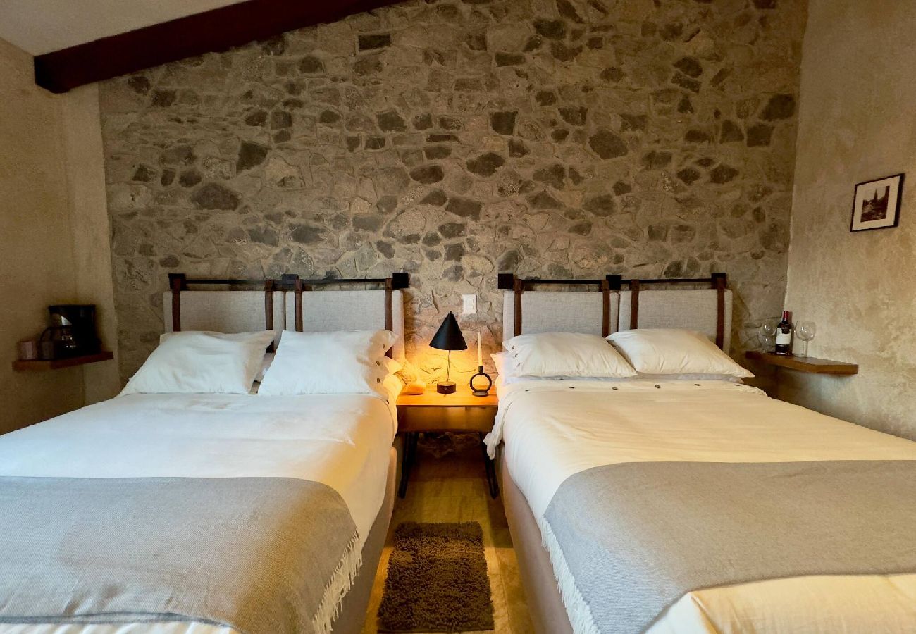 Rent by room in Val’Quirico - Mar en Val’Quirico