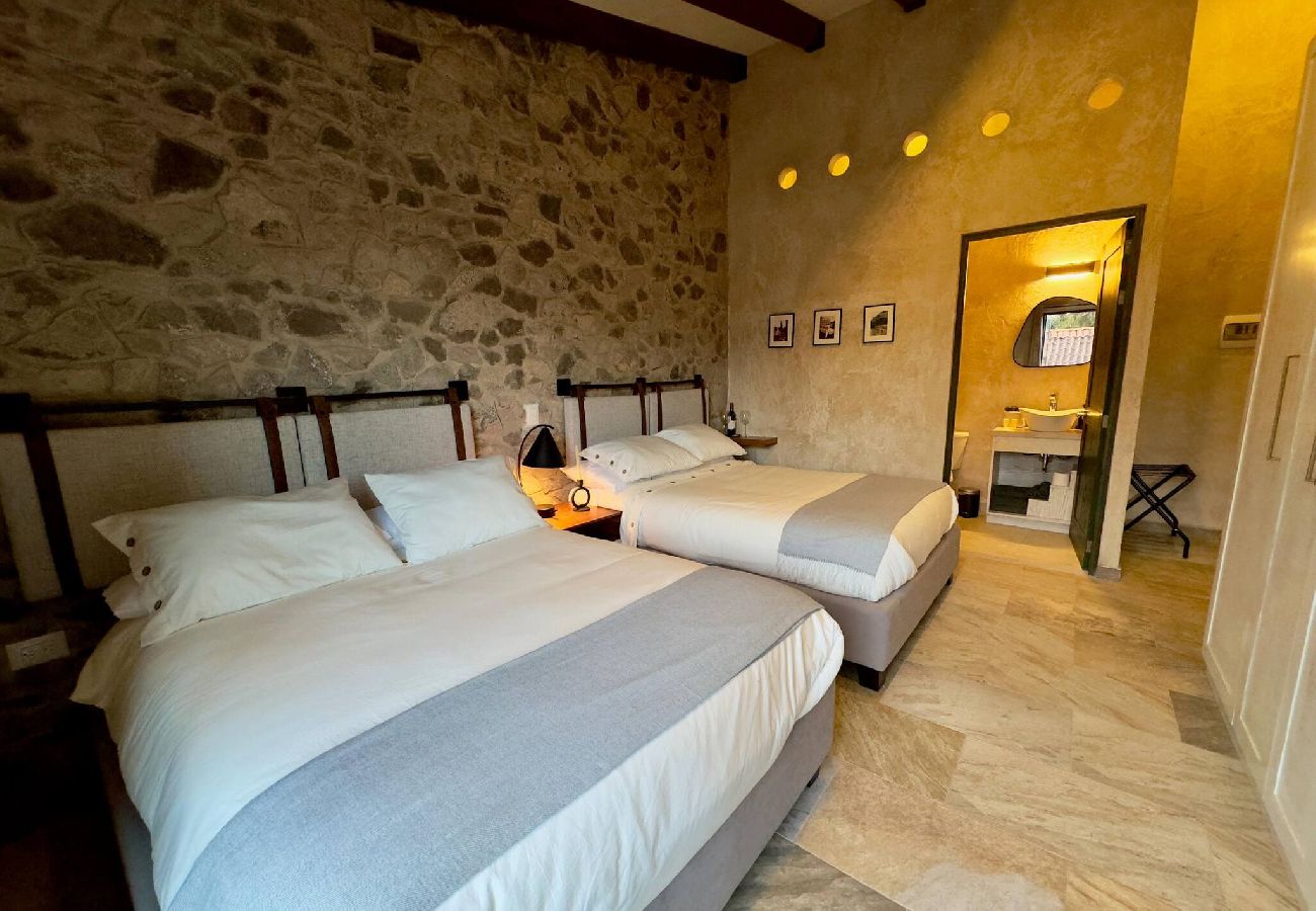 Rent by room in Val’Quirico - Mar en Val’Quirico