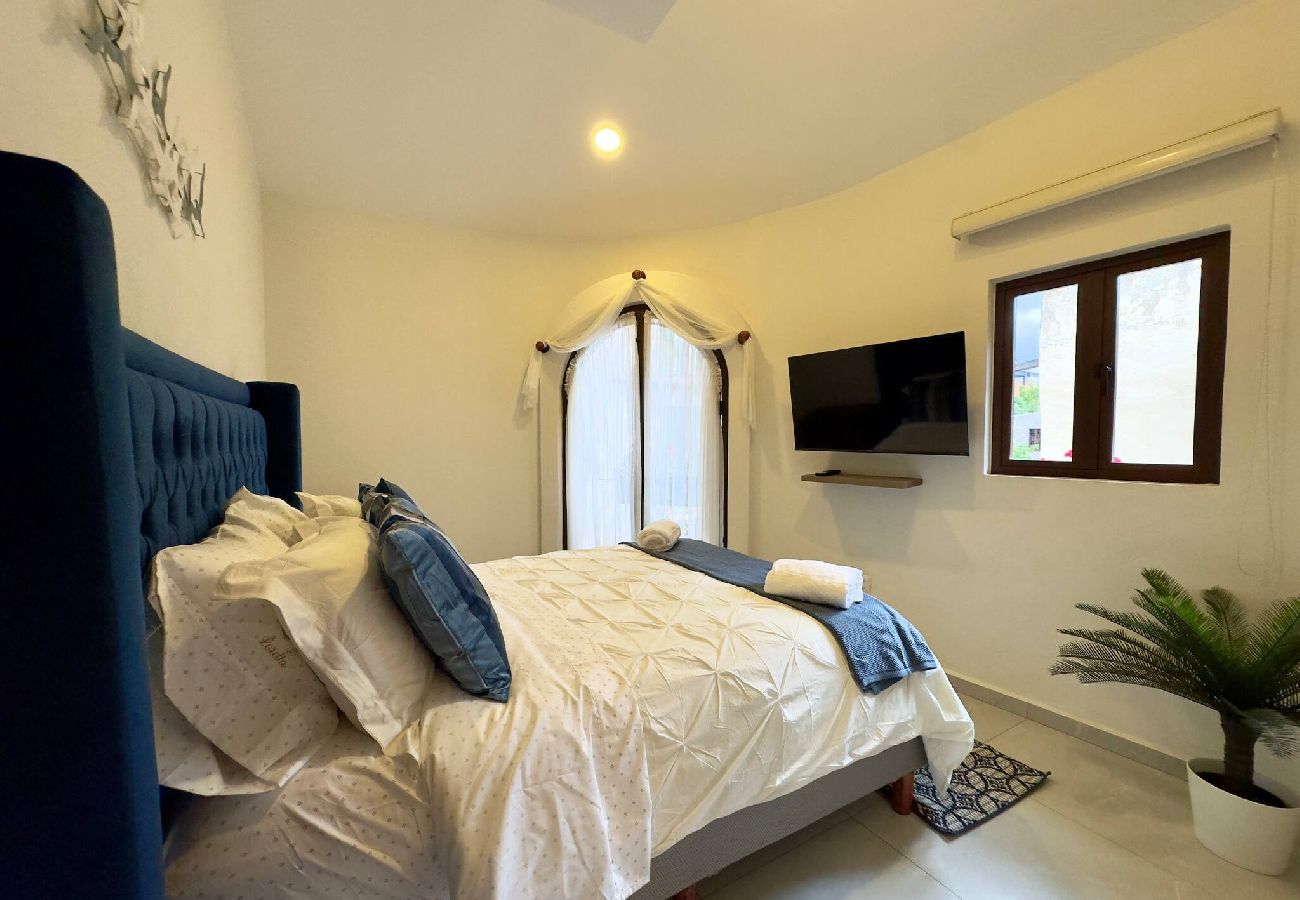 Apartment in Val’Quirico - Loretta en ValQuirico