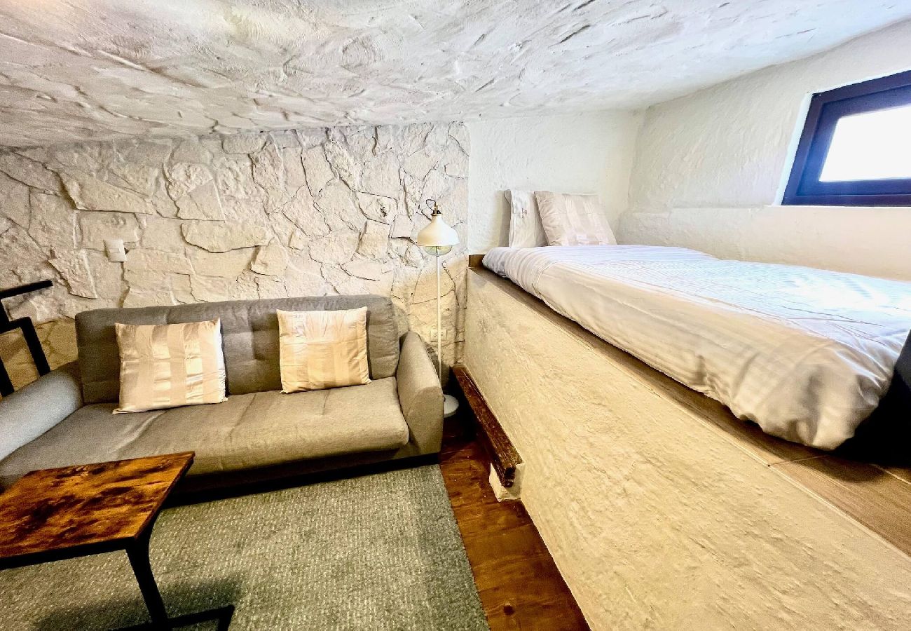 Apartment in Val’Quirico - Amore e Vino  Val’Quirico