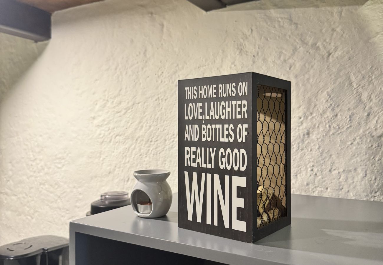 Apartment in Val’Quirico - Amore e Vino  Val’Quirico