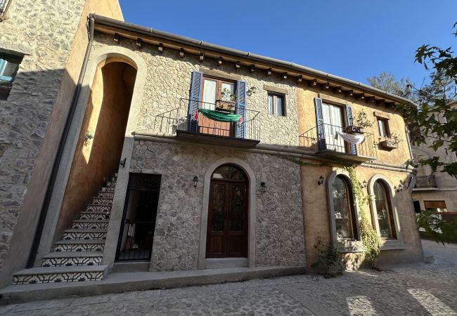 Apartment in Val’Quirico - Rosarito en Val’Quirico