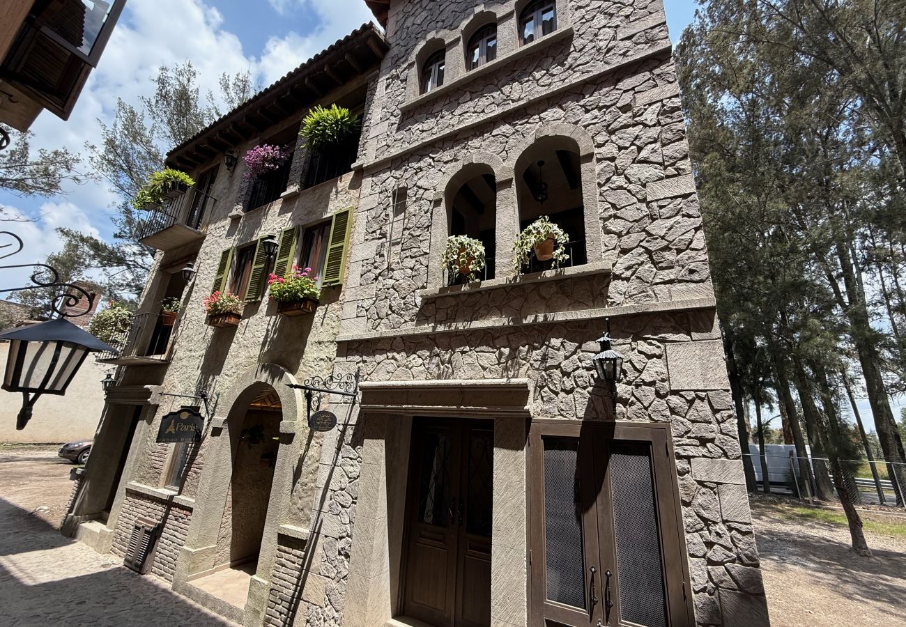 Apartment in Val’Quirico - Apolo en ValQuirico