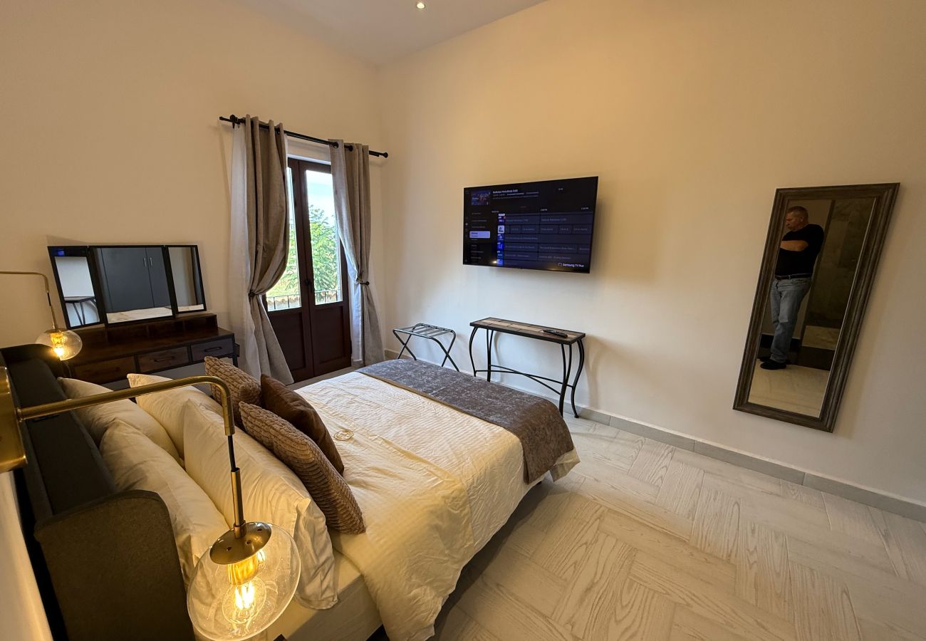 Apartment in Val’Quirico - Cipresso en ValQuirico