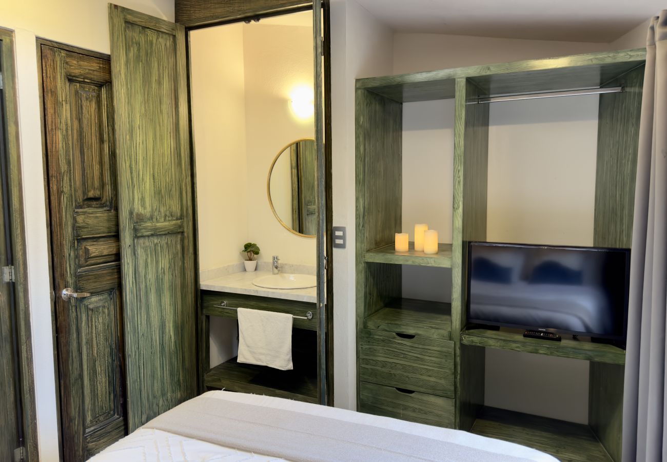Apartment in Val’Quirico - Sicilia Grand 2R Terraza y Chimenea